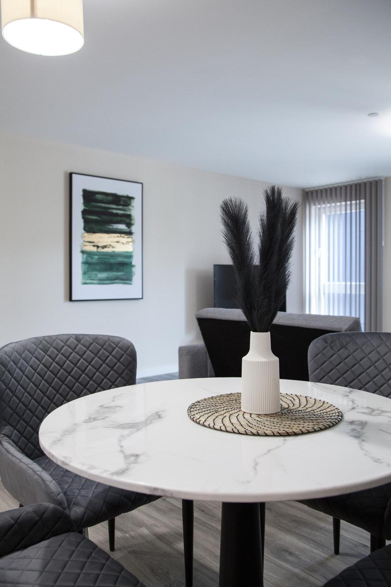 Modern 2Bd Apartment In Manchester City Eksteriør bilde